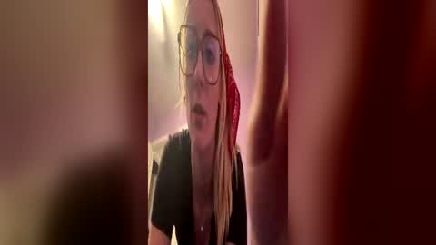 perkyyerky14 online show from June 20, 2026, 6:49 am