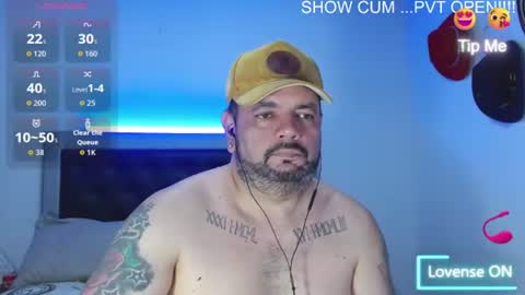 Snapshot of perverseveteranmanxxx chatting on July 15, 2026, 11:54 pm Carlos online show from July 15, 2026, 11:54 pm