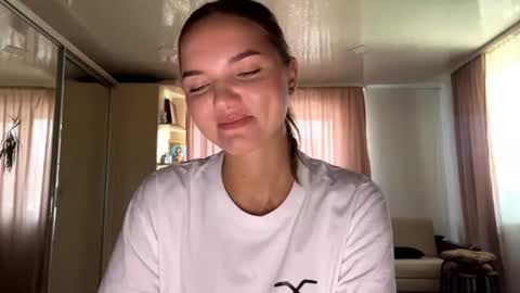 Eva online show from August 4, 2026, 11:13 am