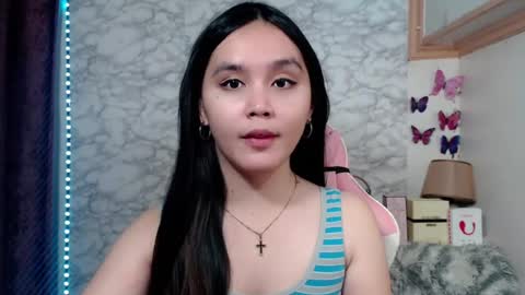 Snapshot of pia_intownx chatting on July 9, 2026, 2:37 am Ms Pia online show from July 9, 2026, 2:37 am
