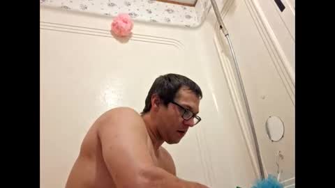 travis online show from December 26, 2024, 11:21 am
