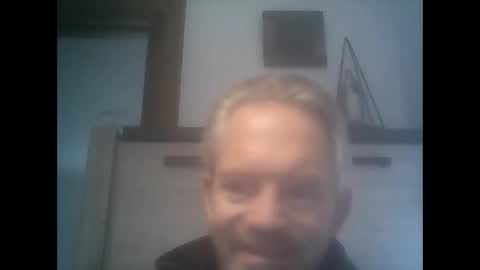 pigeonlover978192 online show from September 21, 2025, 1:02 pm