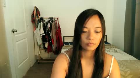 pinay beauty14 online show from May 12, 2026, 10:51 pm