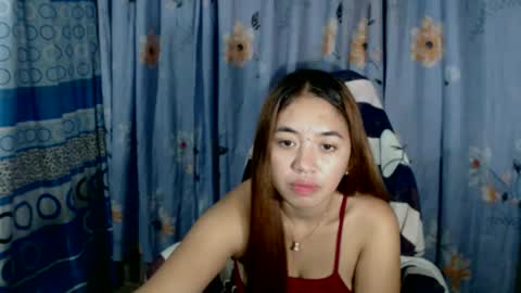 pinay_singlemomxs online show from April 15, 2026, 8:31 pm
