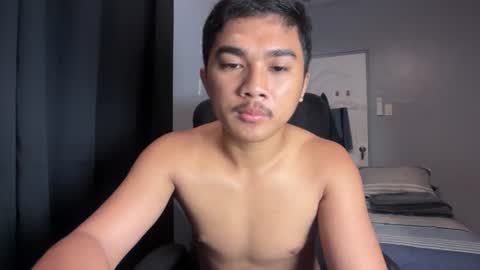 Snapshot of pinoyadriannexxx chatting on July 7, 2026, 2:03 am Adrianne online show from July 7, 2026, 2:03 am