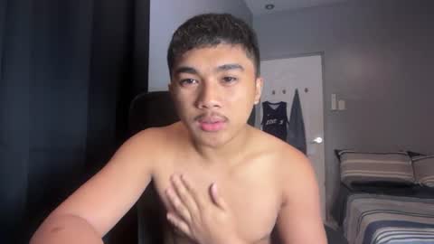 Snapshot of pinoyadriannexxx chatting on July 10, 2026, 8:07 am Adrianne online show from July 10, 2026, 8:07 am