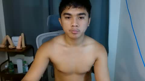 Snapshot of pinoyadriannexxx chatting on July 27, 2026, 1:23 am Adrianne online show from July 27, 2026, 1:23 am