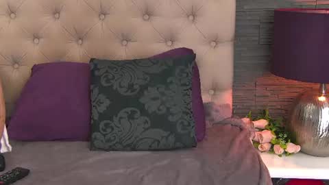 Snapshot of polly_curiouss chatting on June 22, 2026, 7:44 pm polly_curiouss online show from June 22, 2026, 7:44 pm