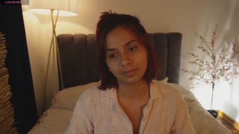 pretty_goddess online show from June 28, 2026, 1:44 am