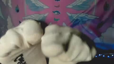 Snapshot of prettyaliceee chatting on July 20, 2026, 6:17 am Alice online show from July 20, 2026, 6:17 am