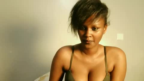 prettykeilaa online show from June 11, 2026, 9:02 pm