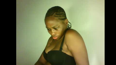 prettyxxpac online show from July 4, 2026, 12:50 am