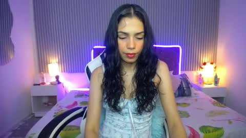 Snapshot of princess_skinny18 chatting on June 2, 2026, 10:34 pm princess_skinny18 online show from June 2, 2026, 10:34 pm