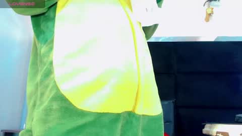 priscilarainbow online show from June 24, 2026, 2:49 pm