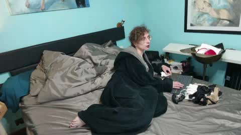 prxscillia_tx online show from June 1, 2026, 3:52 am