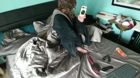 prxscillia_tx online show from June 2, 2026, 10:39 am