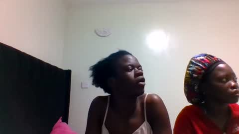Snapshot of purple_honey2 chatting on June 18, 2026, 8:47 am Honey online show from June 18, 2026, 8:47 am