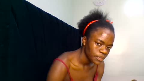 Snapshot of purple_honey2 chatting on June 28, 2026, 7:20 pm Honey online show from June 28, 2026, 7:20 pm