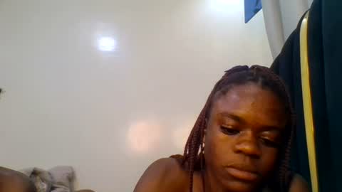Snapshot of purple_honey2 chatting on July 14, 2026, 8:47 pm Honey online show from July 14, 2026, 8:47 pm