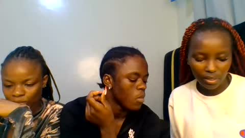 Snapshot of purple_honey2 chatting on July 27, 2026, 3:57 am Honey online show from July 27, 2026, 3:57 am