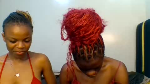 Snapshot of purple_honey2 chatting on July 30, 2026, 5:39 am Honey online show from July 30, 2026, 5:39 am