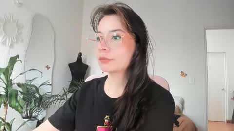 Vero online from Tuesday to Sunday online show from April 23, 2026, 5:15 pm