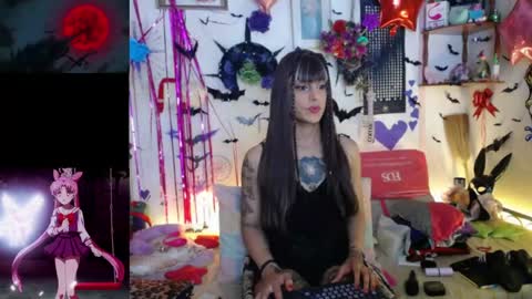 purplekattlyn online show from June 3, 2026, 5:10 am