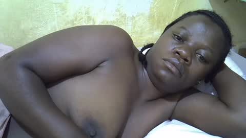 Snapshot of queen_darling3 chatting on June 16, 2026, 7:11 am Gentrix online show from June 16, 2026, 7:11 am