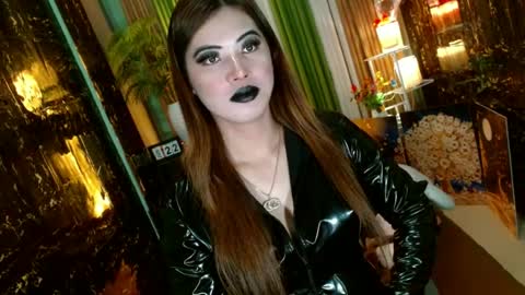 Kendal  online here from 6am-3pm philippine time online show from June 22, 2026, 3:25 am