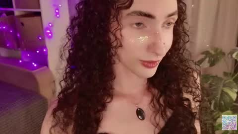 queen_of_tease online show from June 26, 2026, 7:40 pm