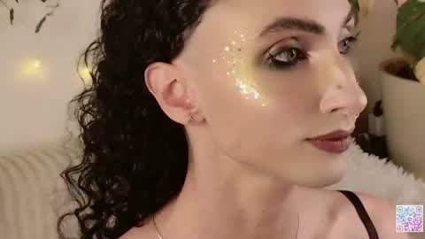 queen_of_tease online show from July 27, 2026, 3:35 am