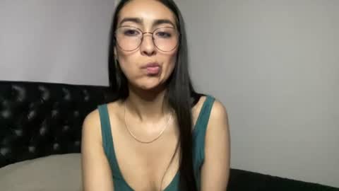 Snapshot of queenbyte_18 chatting on July 16, 2026, 8:48 pm queenbyte_18 online show from July 16, 2026, 8:48 pm
