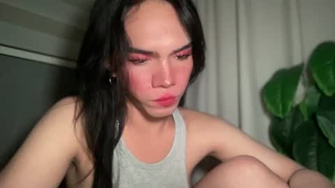 QUEEN online show from July 9, 2026, 12:48 am