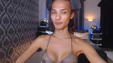 ValentinaMoone online show from June 13, 2026, 12:03 pm