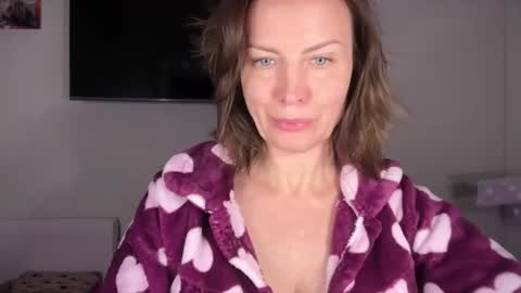 Snapshot of rachelldelicious chatting on May 25, 2026, 6:47 pm Rachel online show from May 25, 2026, 6:47 pm