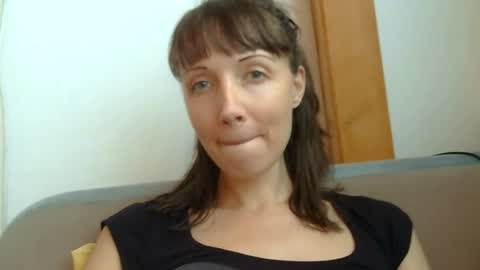 Rafaella online show from July 12, 2026, 1:13 pm