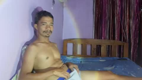 Raffyhardcock4u online show from June 19, 2026, 3:27 pm