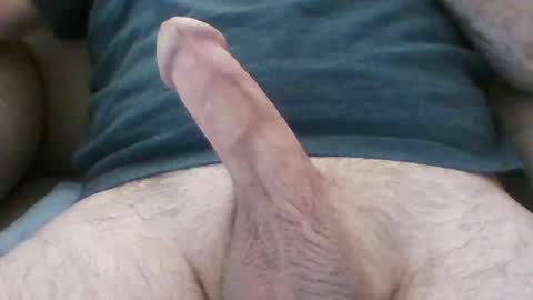 Snapshot of randomguy2828 chatting on August 7, 2026, 2:19 pm randomguy2828 online show from August 7, 2026, 2:19 pm