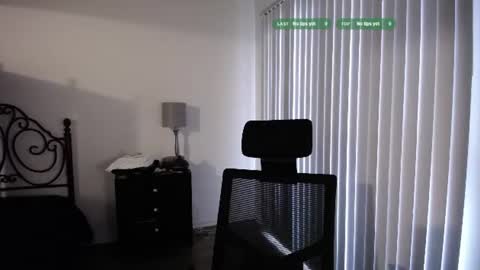 randomink3 online show from June 17, 2026, 1:41 am