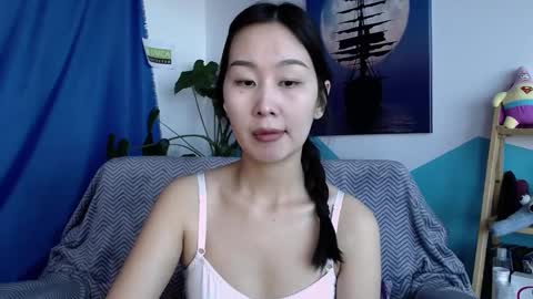 ratna_mm online show from March 3, 2025, 5:09 am