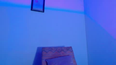 raven_day online show from May 10, 2026, 10:04 pm