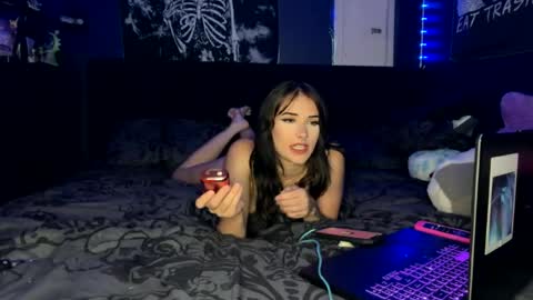 Ravyn and Nyx online show from July 2, 2026, 11:44 pm