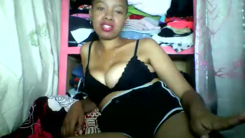 rayana_69 online show from May 27, 2026, 3:20 pm