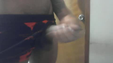 Snapshot of realmenol24k chatting on June 13, 2026, 4:21 am SexyFlacko online show from June 13, 2026, 4:21 am