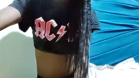 Tu mami Rebecca online show from May 10, 2026, 2:28 am