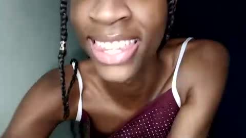 Tu mami Rebecca online show from August 7, 2026, 11:51 pm