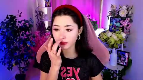 Snapshot of redmidnight_ chatting on August 3, 2026, 11:05 am Kiara online show from August 3, 2026, 11:05 am