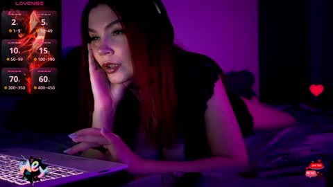 Red online show from July 14, 2026, 10:59 pm