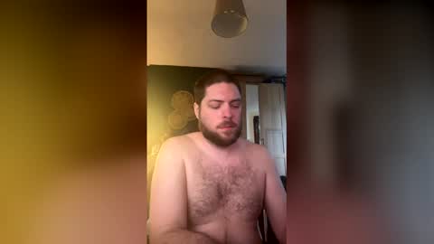 Snapshot of reevescrfg chatting on February 28, 2026, 3:35 pm Boredhorny online show from February 28, 2026, 3:35 pm