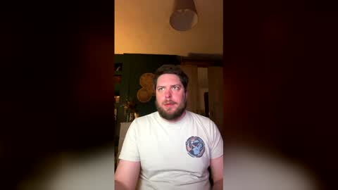 Snapshot of reevescrfg chatting on May 6, 2026, 8:47 pm Boredhorny online show from May 6, 2026, 8:47 pm